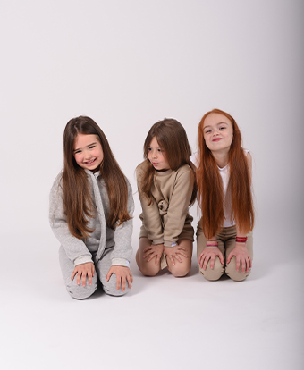 CROP TOP S KAPULJAČOM